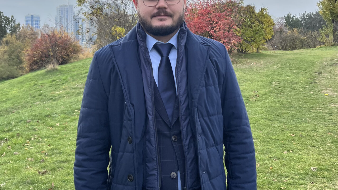 Oleksandr Vasiuk shares his journey to God