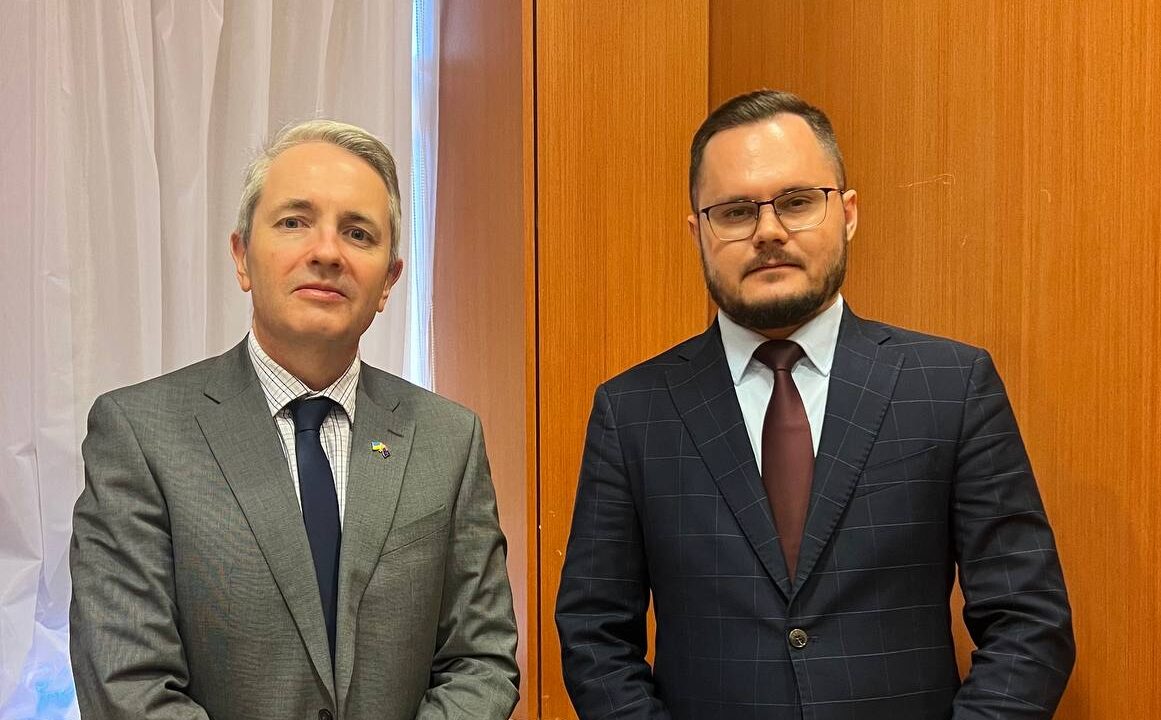 Олександр Васюк провів зустріч з Послом Австралії